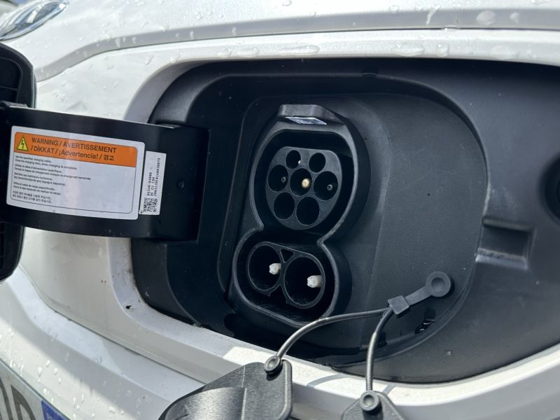 Théobald occasion kia e-niro électrique SUV